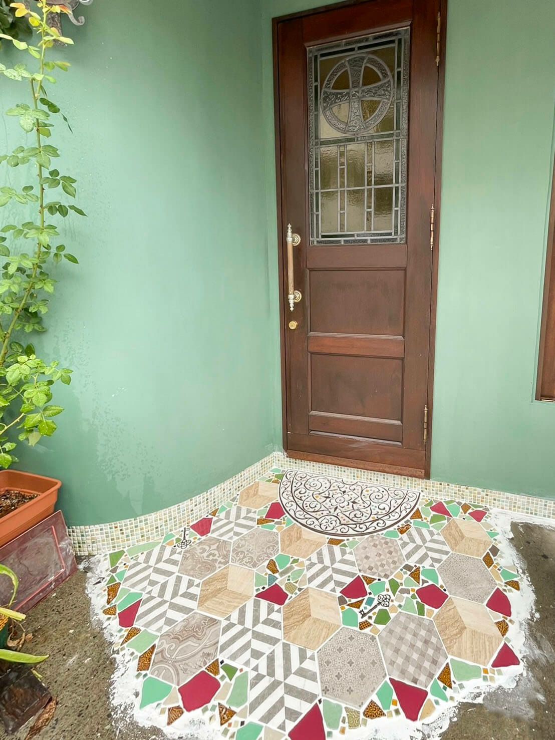 施工例（本品ではないタイルも含まれます）