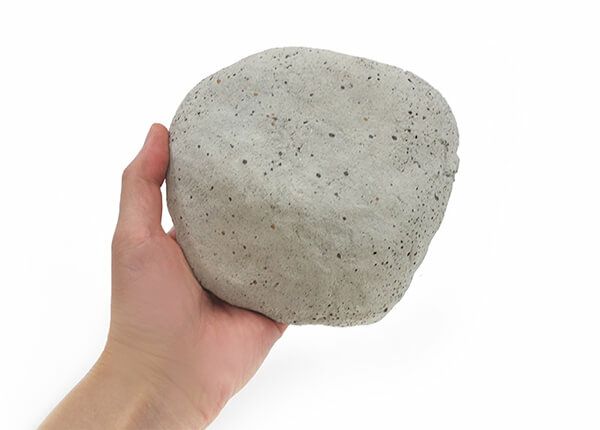 本石の約1/2まで軽量化