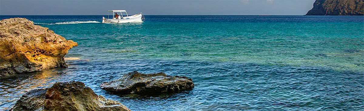 イタリア リーパリ島の海をイメージ
