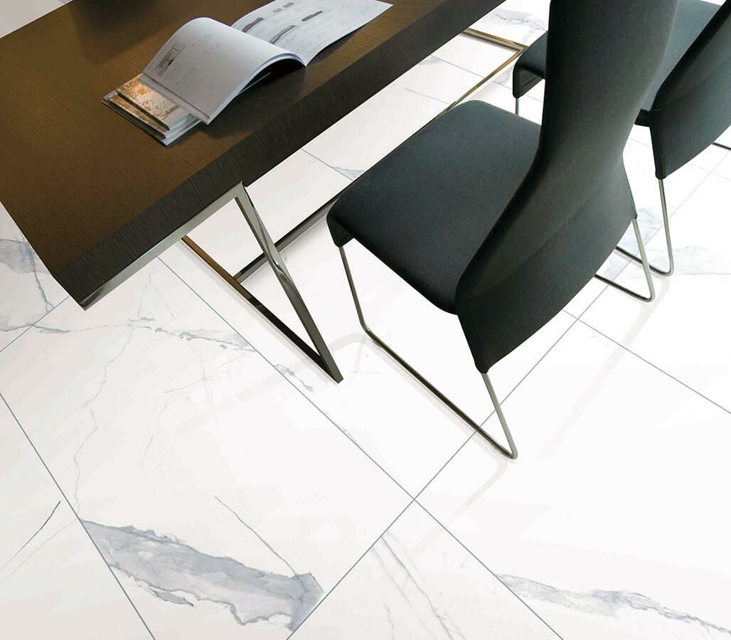 GM126-11M・ホワイト