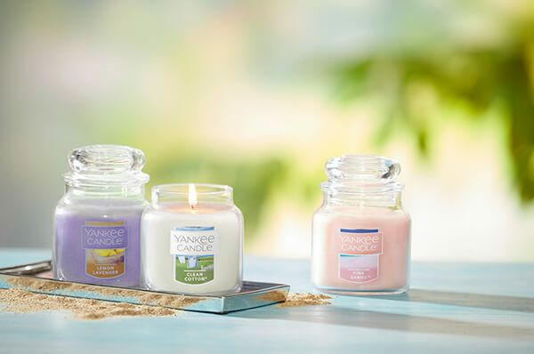 YANKEE CANDLE ジャーL アロマキャンドル（ミッドサマーズナイト