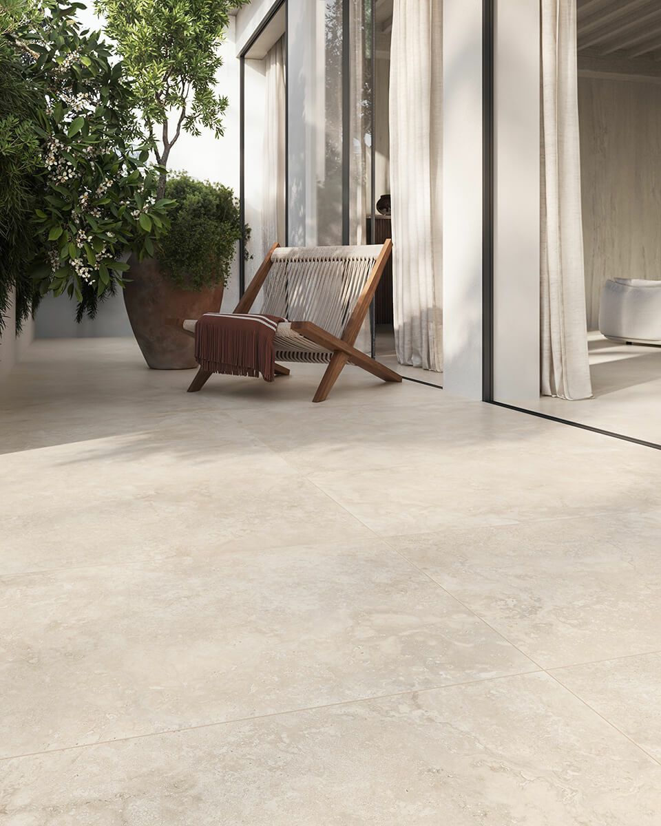 INVICTUS CROSS IVORY AS